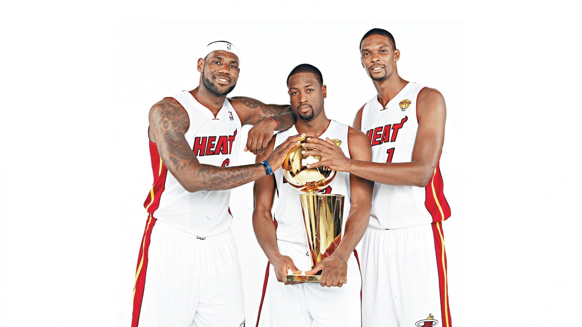 “阿尔希拉尔淘汰曼城,制造最大冷门”